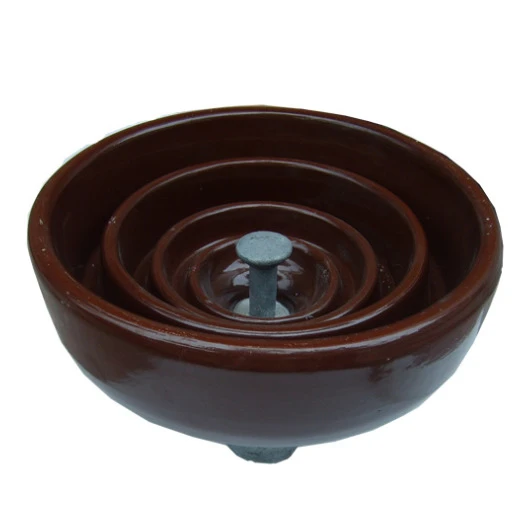 Isolador cerâmico anti-poluição